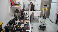 20 metrekarede teknoloji üretiyor