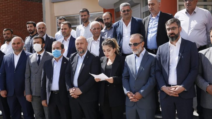 AK Parti Bitlis’ten Adnan Menderes’in idamının 60’ncı yıl dönümüne ilişkin açıklama