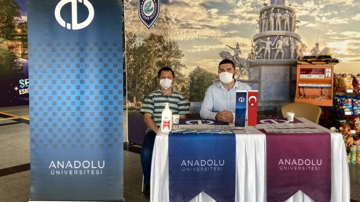 Anadolu Üniversitesi ailenin yeni üyelerini karşılıyor