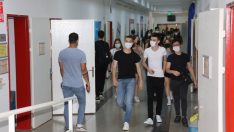 AÜ’de eğitim, korona virüs önlemleri alınarak başladı