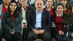 Bağcılar Belediyesi’nden üniversite öğrencilerine eğitim yardımı