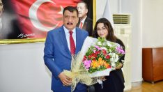 Başarılı öğrencilerden Gürkan’a ziyaret