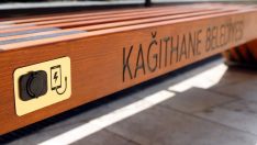 Başkan Öztekin’in akıllı şehir mobilyaları projesi en çok gençleri sevindirdi