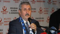 BBP Genel Başkanı Destici: “Akşener’den hem Türk milleti adına hem de Fatih Sultan Mehmet’in manevi şahsiyetinden bir özür bekliyoruz”