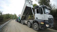 Büyükşehir yol yenileme çalışmlarına devam ediyor