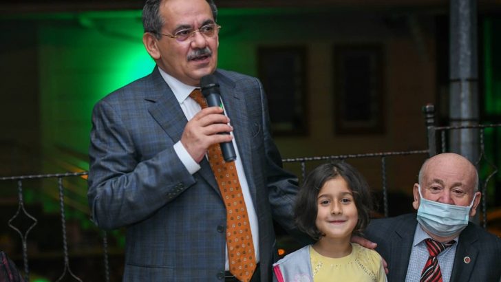 Demir: “Ülkemizin istikbalini ipotek altına alamayacaklar”