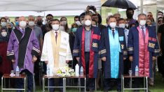 ERÜ Diş Hekimliği Fakültesi 12. Dönem mezunlarını verdi