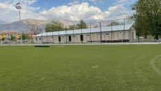 Erzincan’da 6 yıl önce yanan spor sahası yeniden hayat buluyor