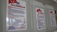 Fabrika gibi okul, eğitim sezonu öncesi dezenfektan üretimine hız verdi