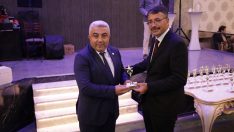 Fatih Çalışkan’a “En Başarılı Belediye Başkanı” ödülü