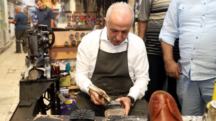 Gültak, çarşı esnafı ile bir araya geldi