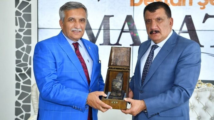 Gürkan, “Balıkesir Türkiye’nin kadim şehirlerinden birisi”