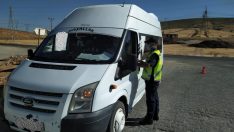 Jandarma ekipleri, okul servislerine yönelik denetim yaptı