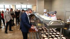 Kamu çalışanlarının yemekleri liseli öğrencilerden