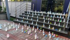 Kosova’da muhalefetten biberonlu Covid-19 protestosu