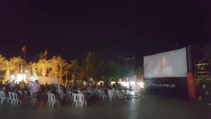 Köy Meydani Türk Filmleri Günleri devam ediyor
