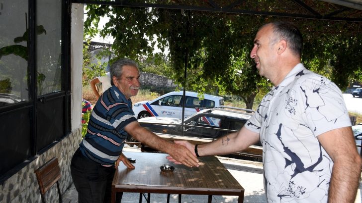Kuşadası Belediyesi Yeniköy Mahallesi’nde vatandaşlarla buluştu