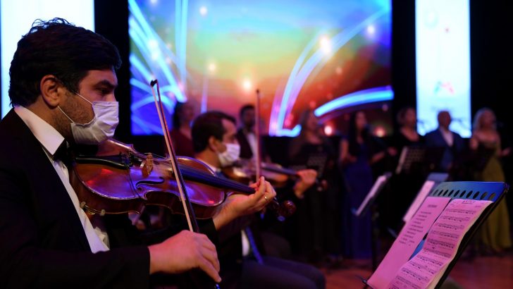 Mersin Büyükşehir Belediyesi kültür-sanat ekibini güçlendiriyor