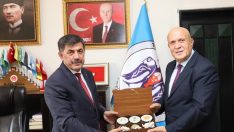 MHP’li komşu belediye başkanları fikir alış verişinde bulundu