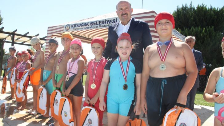 Pamukören Sosyal Tesisleri’nde yıl sonu gösterisi düzenlendi