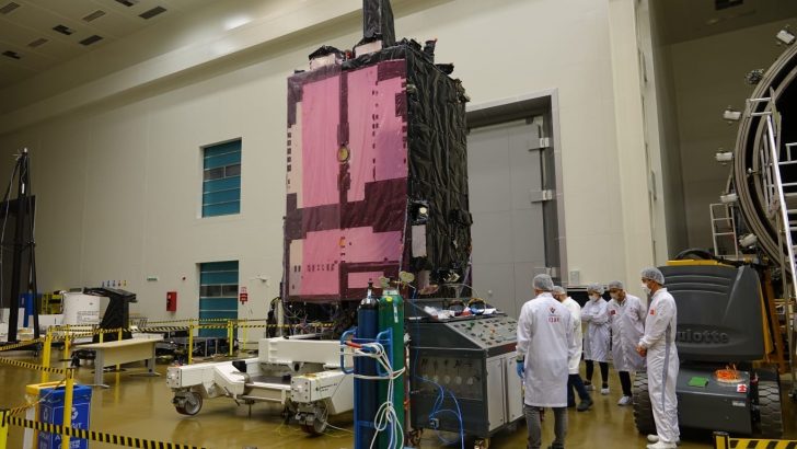 Türkiye’nin ilk milli haberleşme uydusu Türksat 6A’yı “Space X” fırlatacak