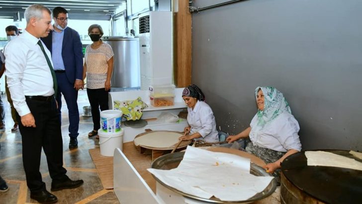 Yeşilyurt’un yöresel lezzetleri bu çarşıda