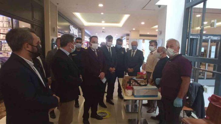 Bafra’da yerinde aşı uygulaması