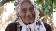 Başkan Özcan’dan Asırlık Elif Nine’ye unutulmayacak hediye