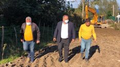 Başkan Tandoğan, asfalt yapılacak alanda incelemelerde bulundu