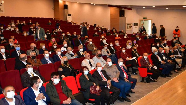 Çiğli 29 yıl sonra kent konseyine kavuştu