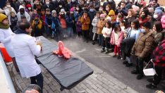 Çocuklar için tasarlanan sokak açıldı