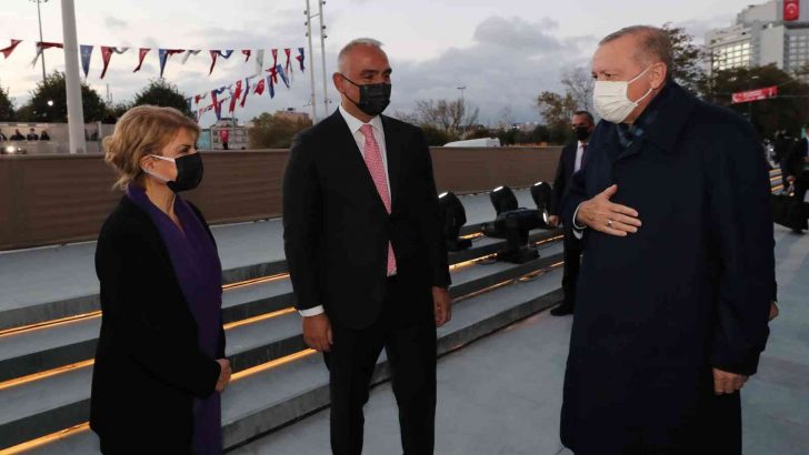 Cumhurbaşkanı Erdoğan: “Bu eser eski Türkiye ve yeni Türkiye fotoğrafının en belirgin şekilde görüldüğü yerdir”