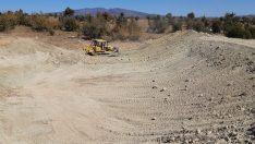 Demirci’de HİS göleti yapımlarına devam ediliyor