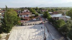 Döşemealtında parke çalışmaları sürüyor