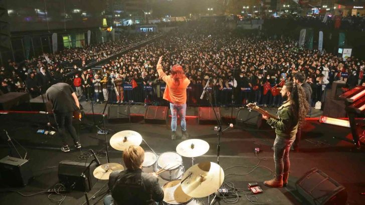 Gaziosmanpaşa, Cumhuriyet Bayramı’nı Gripin ile kutladı