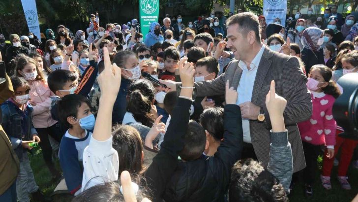 Gaziosmanpaşa’da Anne&Çocuk Oyun ve Sanat Evi hizmete açıldı