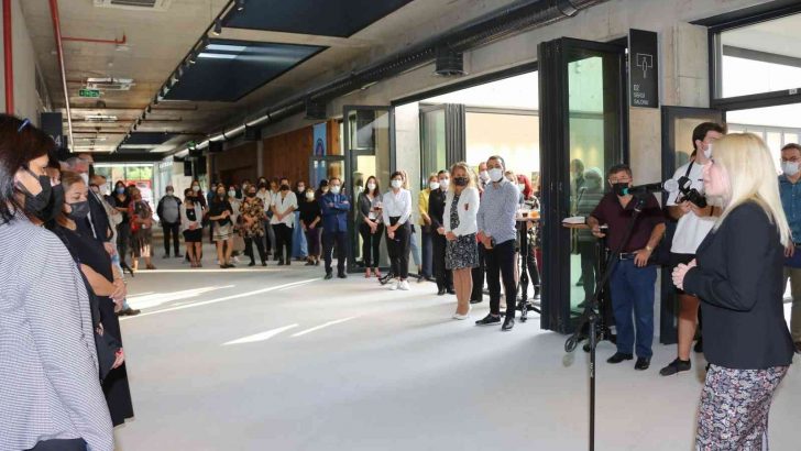 Geleneksel Cumhuriyet Sergisi açıldı