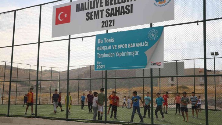 Haliliye’de semt sahaları gençlerin yeni spor adresi