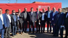 İmkânsızlıktan kaldığı evin yerine şimdi yüksekokul yaptırıyor