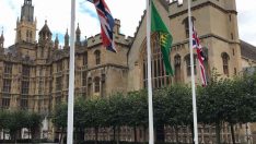 İngiltere’de bıçaklı saldırıda hayatını kaybeden milletvekili Amess için başsağlığı mesajları