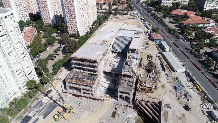 İzmir Opera Binası’nın yüzde 45’i tamamlandı