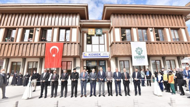 Karatay’a kazandırılan Orhangazi Sosyal Tesisi’nin açılışı yapıldı