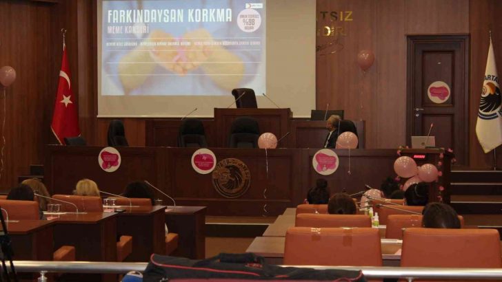 Kartal’da meme kanseri farkındalığı için seminer düzenlendi