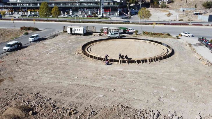 Keçiören Belediyesi’nden buz pisti için hummalı çalışma