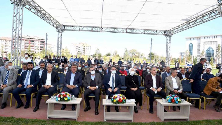 Malatya’da yapılan 345 deprem konutunun kura çekimi gerçekleştirildi