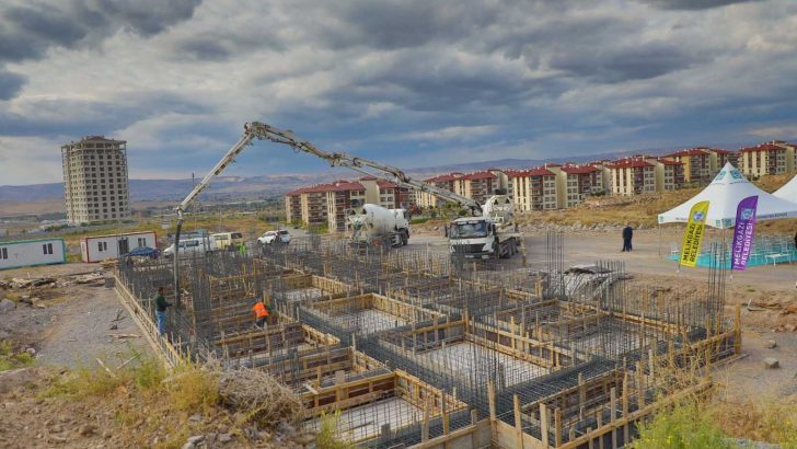 Mehmet Kamanlıoğlu Aile Sağlığı Merkezi’nin Temeli Atıldı