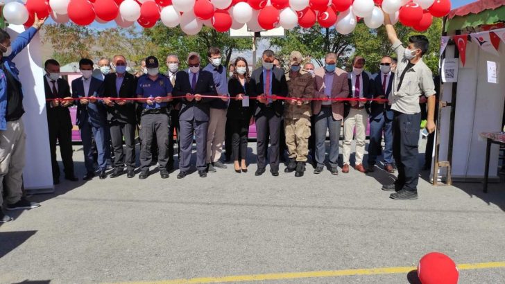 Muradiye’de 4007 TÜBİTAK Bilim Şenliği