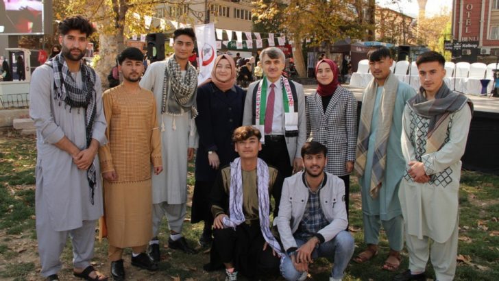 Rektör Uysal: “Kaosun karşısında inadına kardeşlik diyoruz”