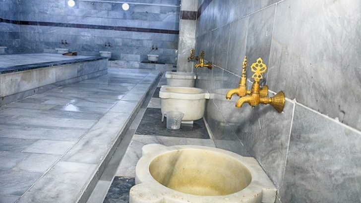Sandıklı’da şehir hamamı sezonu açtı