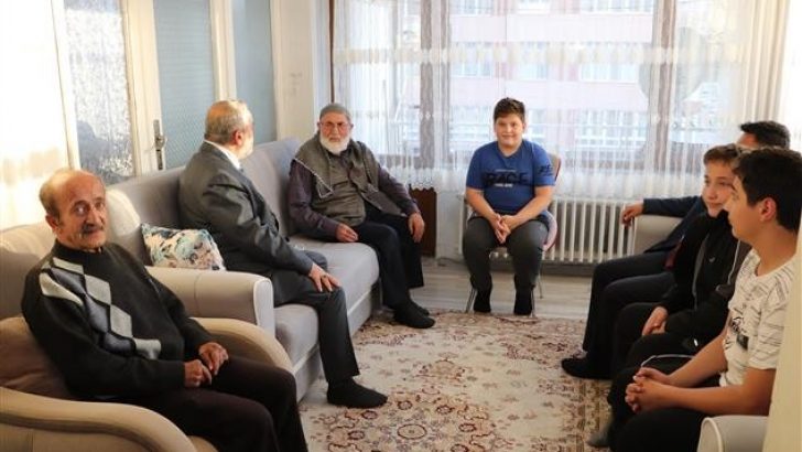 Sivas’ta yaşayan emekli din görevlilerine vefa